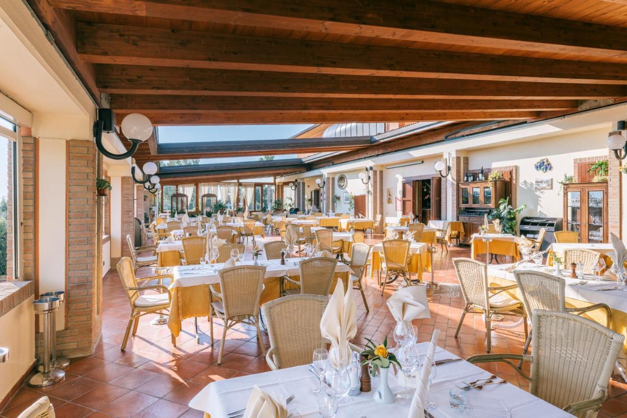 Agrihotel Elisabetta Collemezzano Exteriér fotografie
