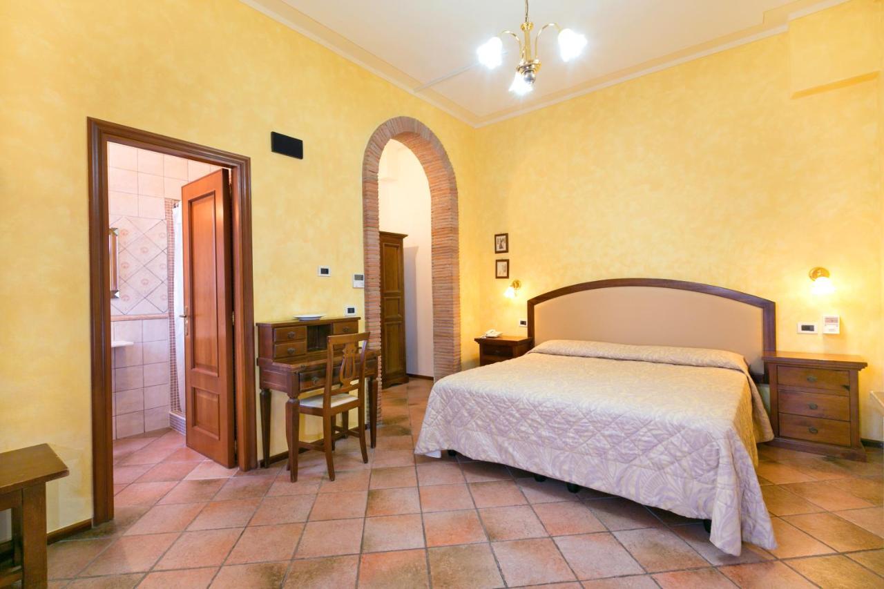 Agrihotel Elisabetta Collemezzano Exteriér fotografie