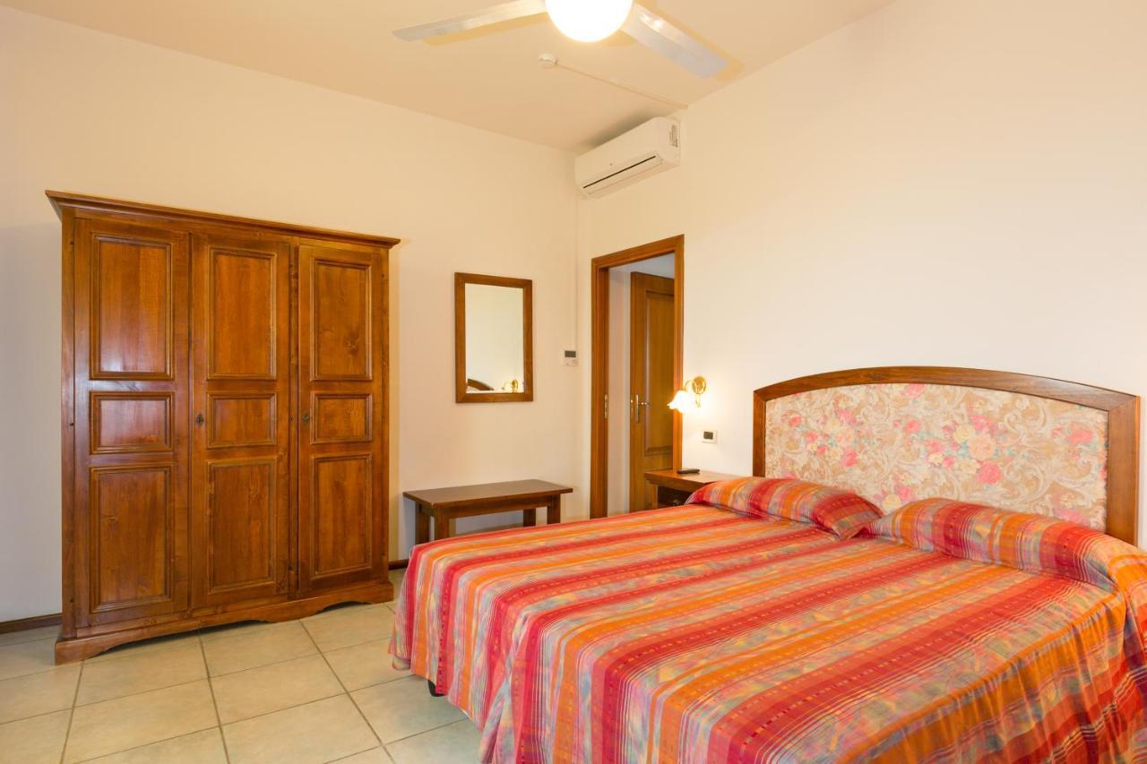 Agrihotel Elisabetta Collemezzano Exteriér fotografie
